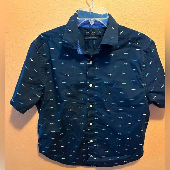 Nautica navy blue shark shirt - Picture 1 of 8